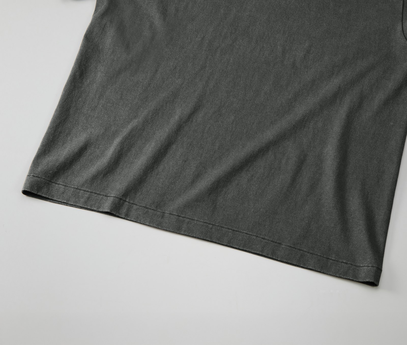 6.2オンス オープンエンド フェードウォッシュ Tシャツ