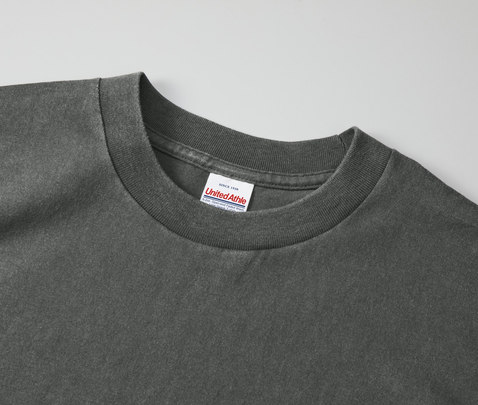 6.2オンス オープンエンド フェードウォッシュ ロングスリーブ Tシャツ（2.1インチリブ）